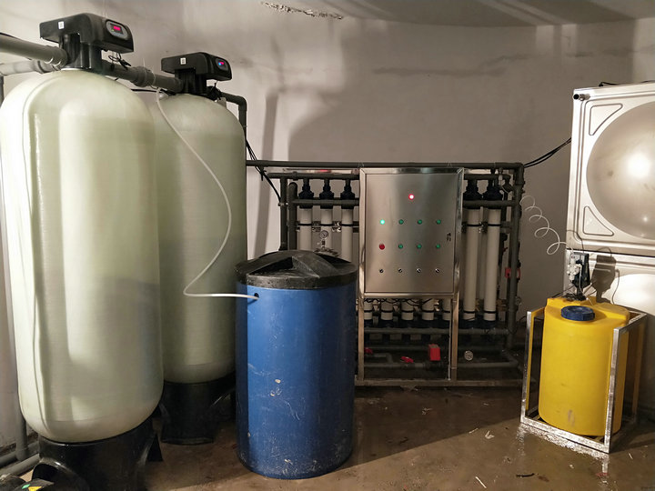 超純水設(shè)備都有哪些特點(diǎn)及應(yīng)用領(lǐng)域？