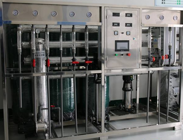 淺談反滲透純水設(shè)備的結(jié)構(gòu)、作用以及故障的排除方法